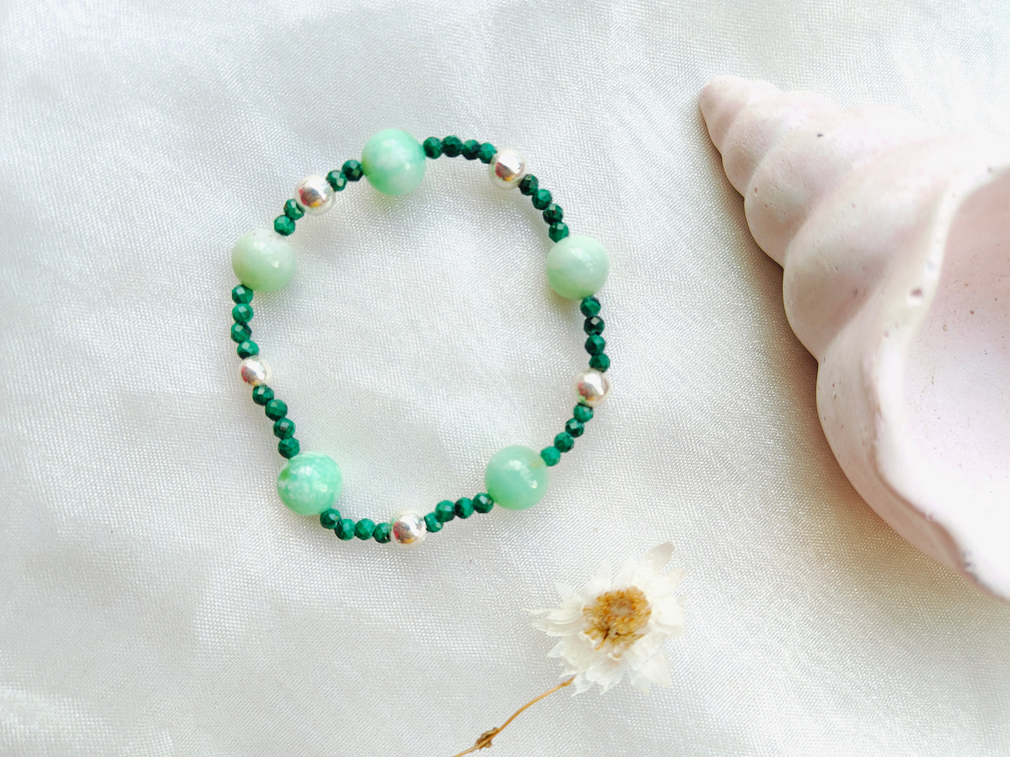 Stone & Silver Beads' Stretchable Bracelet