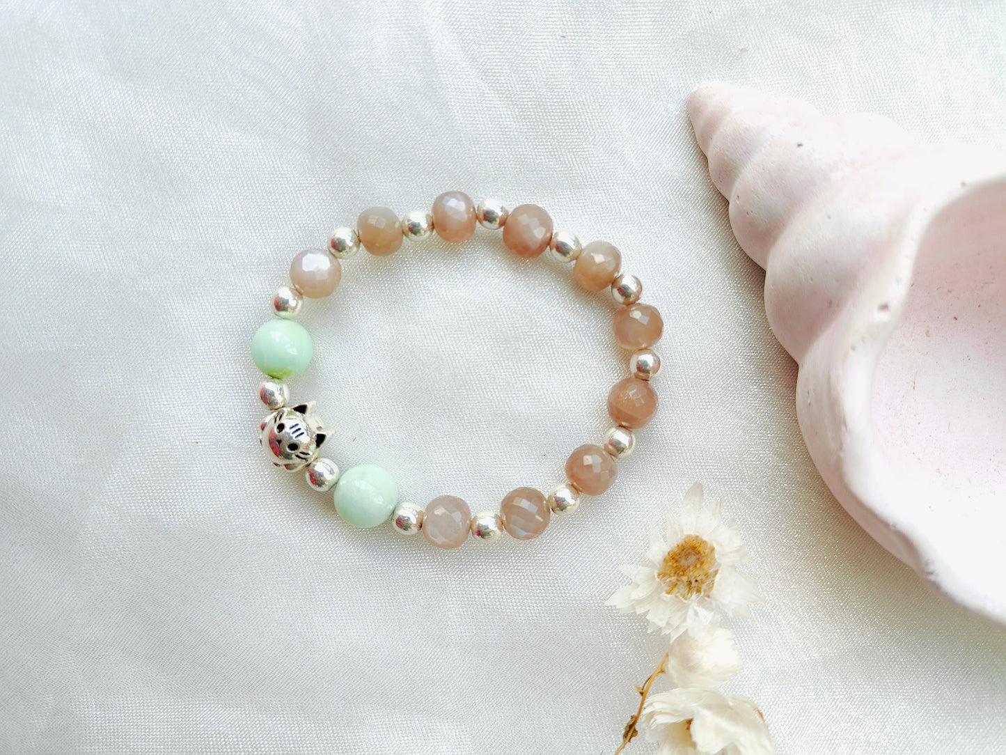 Stone & Silver Beads' Stretchable Bracelet