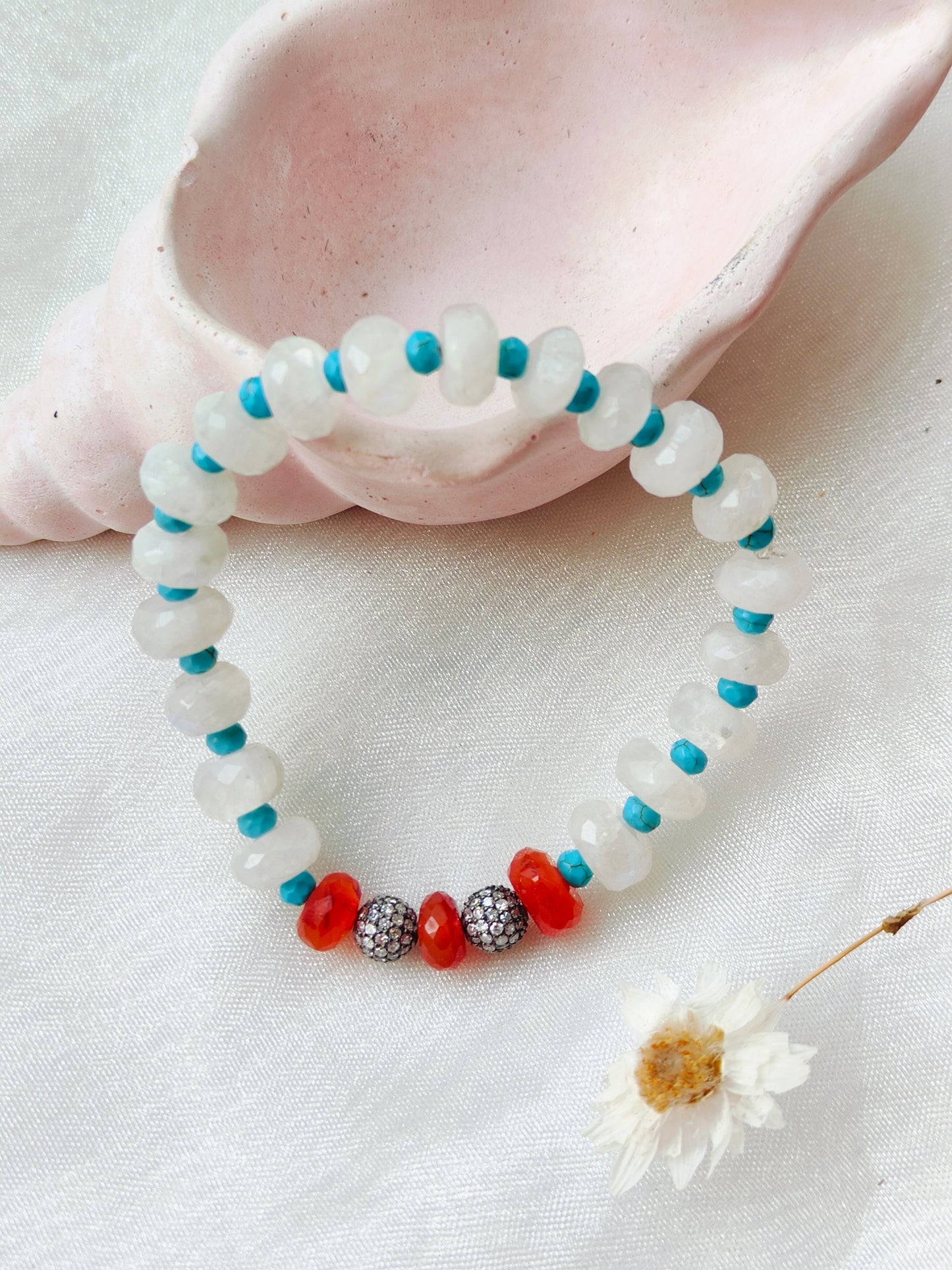 Stone & Silver Beads' with Dia Stretchable Bracelet