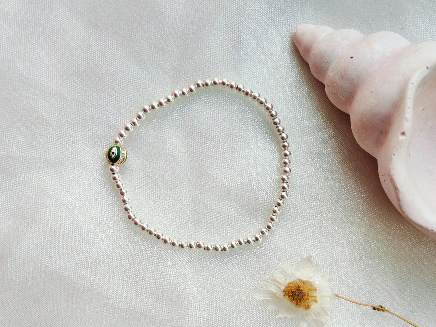 Gold Evil Eye with Dia & Silver Beads' Stretchable Bracelet