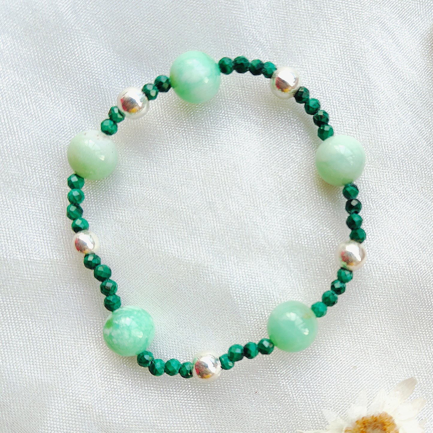 Stone & Silver Beads' Stretchable Bracelet